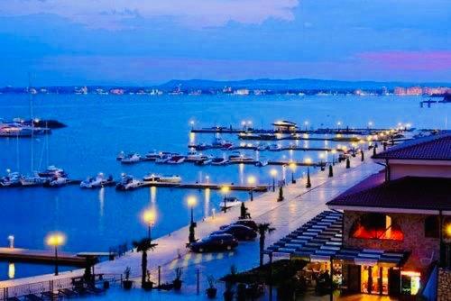 Dolce Vita Sea View Apartment Sveti Vlas Dış mekan fotoğraf